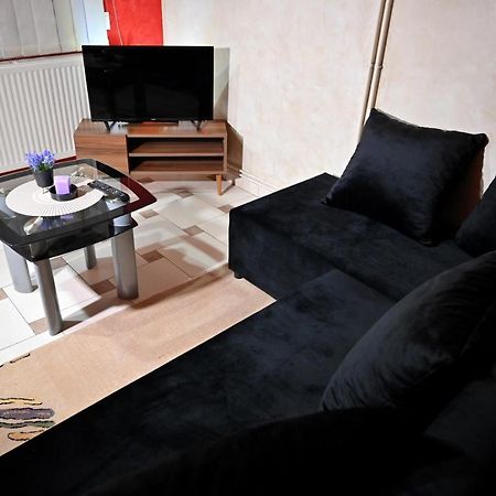 Apartmani Tomasevic Paraćin Extérieur photo